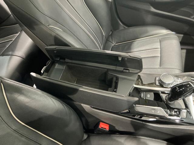 BMW 5 SERIES 523i LUXURY