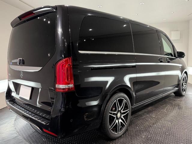 MERCEDES BENZ V-CLASS V220D SPORTS LONG