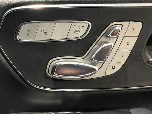 MERCEDES BENZ V-CLASS V220D SPORTS LONG