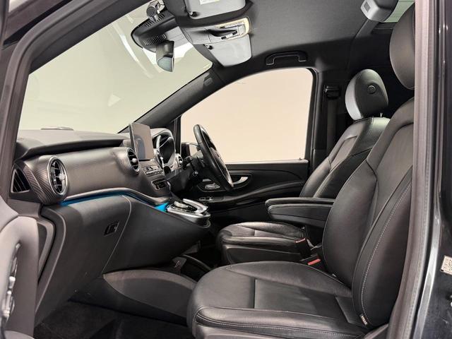 MERCEDES BENZ V-CLASS V220D SPORTS LONG