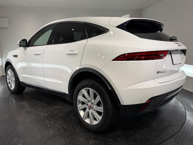 Eペイス ベースグレード D200 AppleCarPlay/シートヒーター/ACC/LEDヘッドライト/パワーバックドア/18インチAW/レーンキープアシスト(8枚目)