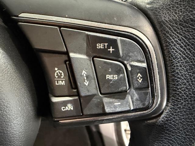 Eペイス ベースグレード D200 AppleCarPlay/シートヒーター/ACC/LEDヘッドライト/パワーバックドア/18インチAW/レーンキープアシスト(27枚目)