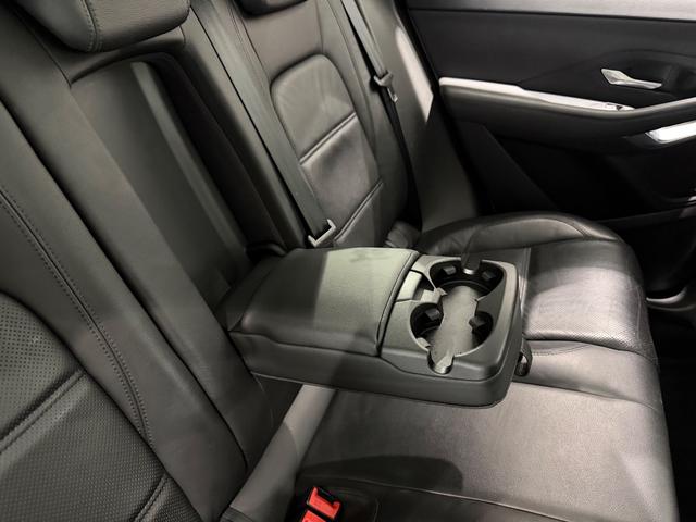 Eペイス ベースグレード D200 AppleCarPlay/シートヒーター/ACC/LEDヘッドライト/パワーバックドア/18インチAW/レーンキープアシスト(42枚目)