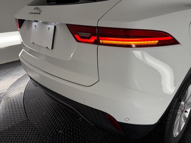 Eペイス ベースグレード D200 AppleCarPlay/シートヒーター/ACC/LEDヘッドライト/パワーバックドア/18インチAW/レーンキープアシスト(61枚目)