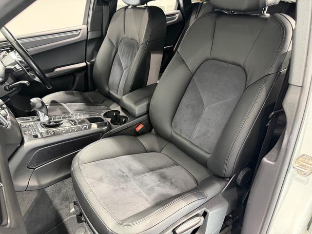 マカン マカン シートヒーター/ハーフレザー/パワーバックドア/18インチAW/クルーズコントロール/ETC/Bカメラ/(19枚目)