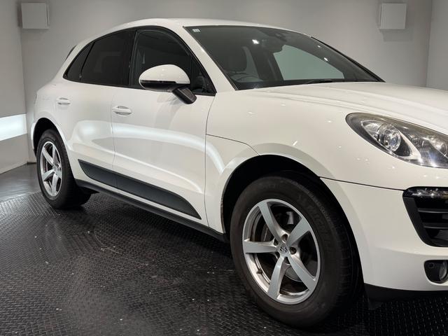 マカン マカン シートヒーター/ハーフレザー/パワーバックドア/18インチAW/クルーズコントロール/ETC/Bカメラ/(65枚目)