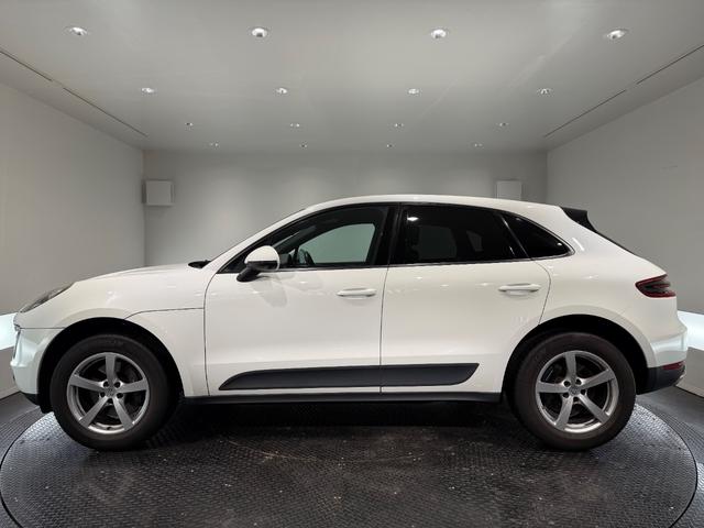 マカン マカン シートヒーター/ハーフレザー/パワーバックドア/18インチAW/クルーズコントロール/ETC/Bカメラ/(67枚目)