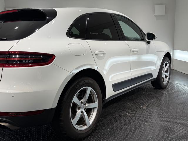 マカン マカン シートヒーター/ハーフレザー/パワーバックドア/18インチAW/クルーズコントロール/ETC/Bカメラ/(69枚目)