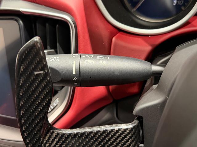 ギブリ S 赤革/カーボンインテリア/21インチAW/サンルーフ/ドライバーアシスタンスPKG/ハーマンカードンサウンド/電動リアゲート/純正ナビTV/カーボンドアミラー/リアスポイラー/レッドキャリパー(30枚目)