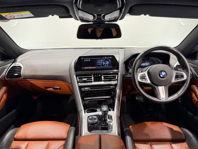 8シリーズ 840i グランクーペ Mスポーツ ツートンカラー革シート/20AW/パノラマガラスルーフ/ベンチレーション/シートヒーター/ハーマンカードンサウンド/ヘッドアップディスプレイ/ソフトクローズドア/純正ナビTV/360°カメラ/(29枚目)