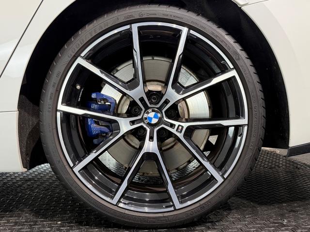 8シリーズ 840i グランクーペ Mスポーツ ツートンカラー革シート/20AW/パノラマガラスルーフ/ベンチレーション/シートヒーター/ハーマンカードンサウンド/ヘッドアップディスプレイ/ソフトクローズドア/純正ナビTV/360°カメラ/(78枚目)