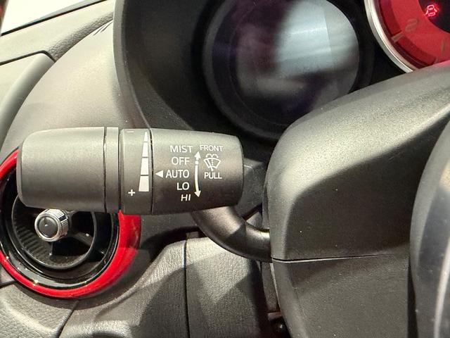 アバルト124 スパイダー ベースグレード 革シート/SDナビゲーションPKG/アダプティブLEDヘッド/レッドブラックツートンレザー/センターストライプ/Bカメラ/シートヒーター/(26枚目)