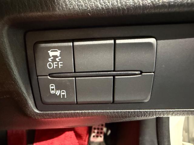 アバルト124 スパイダー ベースグレード 革シート/SDナビゲーションPKG/アダプティブLEDヘッド/レッドブラックツートンレザー/センターストライプ/Bカメラ/シートヒーター/(27枚目)