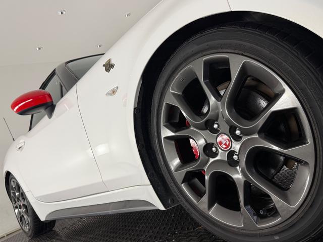 アバルト124 スパイダー ベースグレード 革シート/SDナビゲーションPKG/アダプティブLEDヘッド/レッドブラックツートンレザー/センターストライプ/Bカメラ/シートヒーター/(47枚目)