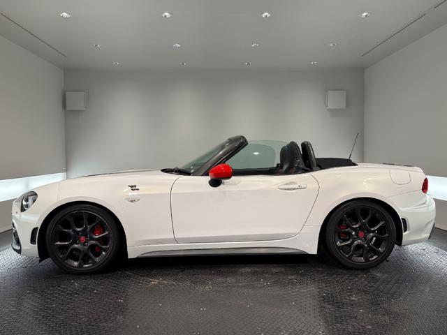 アバルト124 スパイダー ベースグレード 革シート/SDナビゲーションPKG/アダプティブLEDヘッド/レッドブラックツートンレザー/センターストライプ/Bカメラ/シートヒーター/(50枚目)