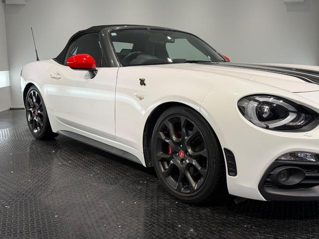 アバルト124 スパイダー ベースグレード 革シート/SDナビゲーションPKG/アダプティブLEDヘッド/レッドブラックツートンレザー/センターストライプ/Bカメラ/シートヒーター/(61枚目)