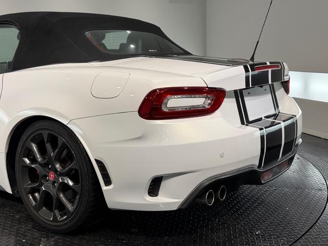 アバルト124 スパイダー ベースグレード 革シート/SDナビゲーションPKG/アダプティブLEDヘッド/レッドブラックツートンレザー/センターストライプ/Bカメラ/シートヒーター/(69枚目)