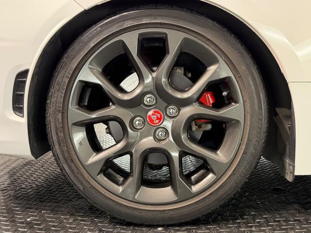 アバルト124 スパイダー ベースグレード 革シート/SDナビゲーションPKG/アダプティブLEDヘッド/レッドブラックツートンレザー/センターストライプ/Bカメラ/シートヒーター/(70枚目)