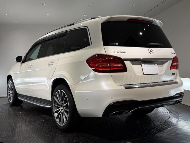 GLS GLS550 4マチックスポーツ デジーノエクスクルーシブPKG/21AW/アイボリーダイヤモンドステッチシート/シートヒーター/ドリンクホルダーホット&クール/360°カメラ/純正ナビTV/ETC/電動リアゲート/(8枚目)