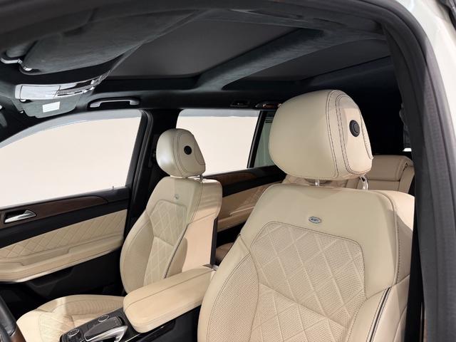 GLS GLS550 4マチックスポーツ デジーノエクスクルーシブPKG/21AW/アイボリーダイヤモンドステッチシート/シートヒーター/ドリンクホルダーホット&クール/360°カメラ/純正ナビTV/ETC/電動リアゲート/(19枚目)