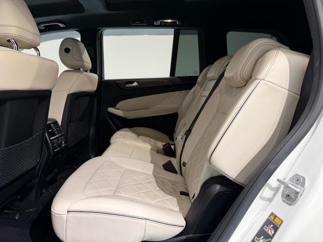 GLS GLS550 4マチックスポーツ デジーノエクスクルーシブPKG/21AW/アイボリーダイヤモンドステッチシート/シートヒーター/ドリンクホルダーホット&クール/360°カメラ/純正ナビTV/ETC/電動リアゲート/(25枚目)