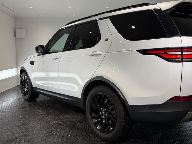 ディスカバリー HSEラグジュアリー ブラックデザインパック/電動パノラミックルーフ/クーラーBOX/ブラウンレザー/20AW/MERIDANサウンド/ステアリングヒーター/エクステンデントレザーパック/(73枚目)