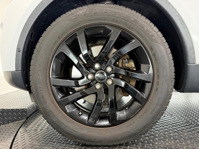 ディスカバリー HSEラグジュアリー ブラックデザインパック/電動パノラミックルーフ/クーラーBOX/ブラウンレザー/20AW/MERIDANサウンド/ステアリングヒーター/エクステンデントレザーパック/(77枚目)