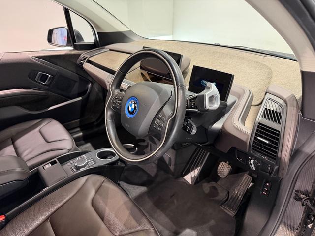 i3 スイート レンジ・エクステンダー装備車 19AW/シートヒーター/ダークブラウン革シート/LEDヘッド/ドライビングアシストプラス/ACC/パーキングサポートPKG/Bカメラ/ETC/(9枚目)