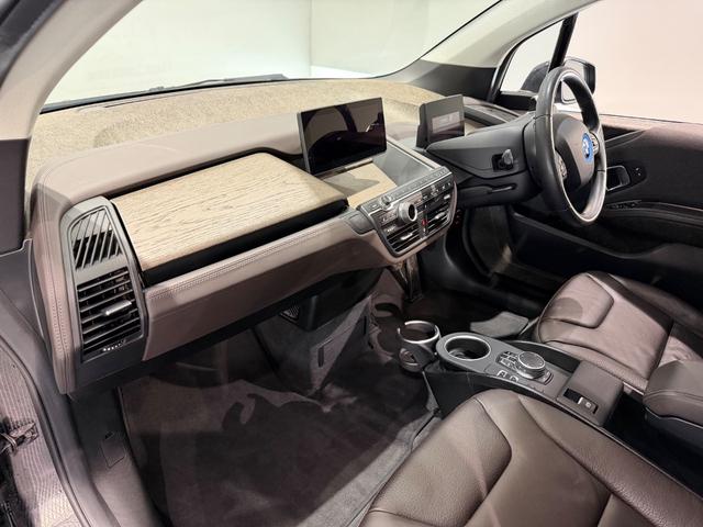 i3 スイート レンジ・エクステンダー装備車 19AW/シートヒーター/ダークブラウン革シート/LEDヘッド/ドライビングアシストプラス/ACC/パーキングサポートPKG/Bカメラ/ETC/(16枚目)