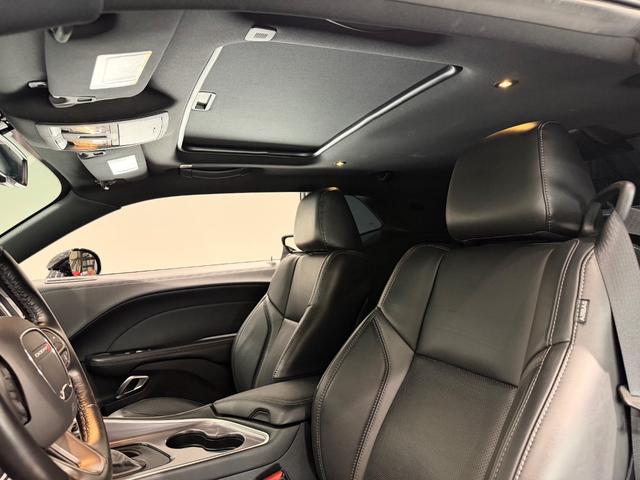 DODGE DODGE CHARENGER SXT PLUS