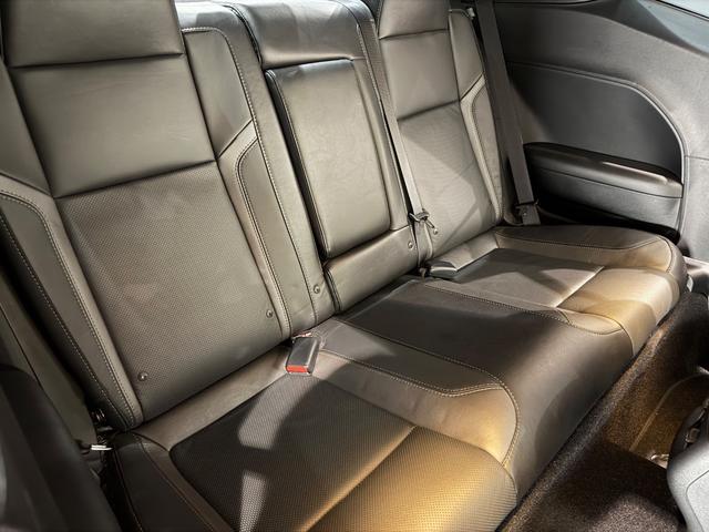 DODGE DODGE CHARENGER SXT PLUS