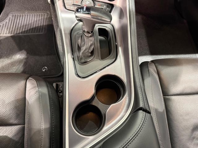 DODGE DODGE CHARENGER SXT PLUS