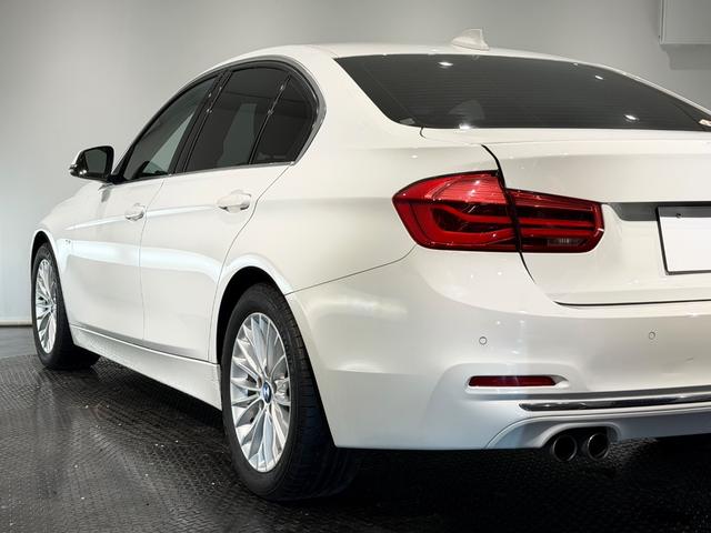 ３シリーズ ３２０ｄ　ラグジュアリー　黒革／メモリー付きパワーシート／シートヒーター／Ｂカメラ／インテリジェントセーフティ／Ｂｌｕｅｔｏｏｔｈオーディオ／１７インチＡＷ／ＥＴＣ／（73枚目）