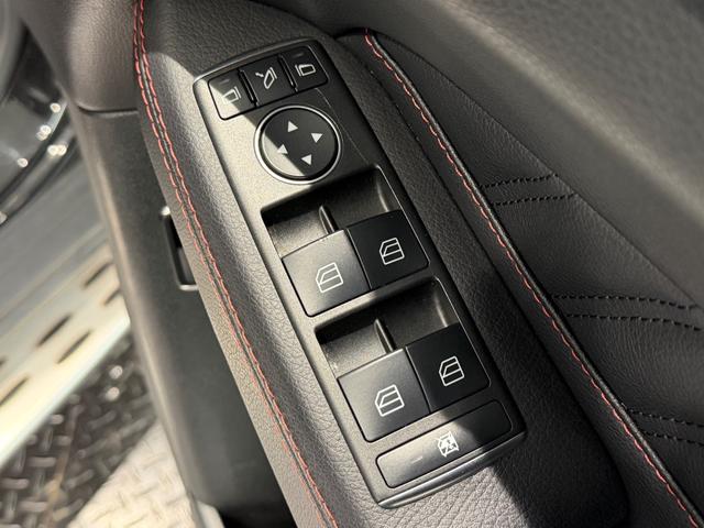 GLE GLE350d 4マチック クーペスポーツ パナメリカーナグリル/サンルーフ/21AW/360°カメラ/黒革/純正ナビTV/ETC/メモリー付きパワーシート/レッドキャリパー/シートヒーター/レーダーセーフティPKG/アンビエント/(15枚目)