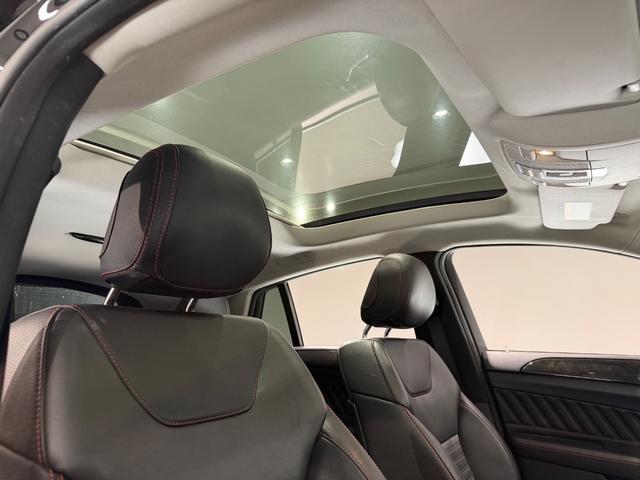 GLE GLE350d 4マチック クーペスポーツ パナメリカーナグリル/サンルーフ/21AW/360°カメラ/黒革/純正ナビTV/ETC/メモリー付きパワーシート/レッドキャリパー/シートヒーター/レーダーセーフティPKG/アンビエント/(17枚目)