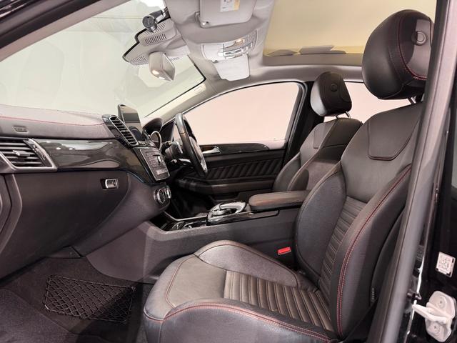 GLE GLE350d 4マチック クーペスポーツ パナメリカーナグリル/サンルーフ/21AW/360°カメラ/黒革/純正ナビTV/ETC/メモリー付きパワーシート/レッドキャリパー/シートヒーター/レーダーセーフティPKG/アンビエント/(19枚目)
