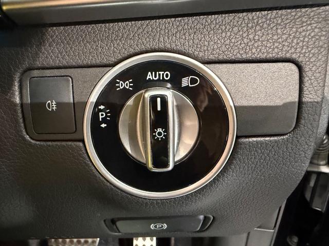 GLE GLE350d 4マチック クーペスポーツ パナメリカーナグリル/サンルーフ/21AW/360°カメラ/黒革/純正ナビTV/ETC/メモリー付きパワーシート/レッドキャリパー/シートヒーター/レーダーセーフティPKG/アンビエント/(34枚目)