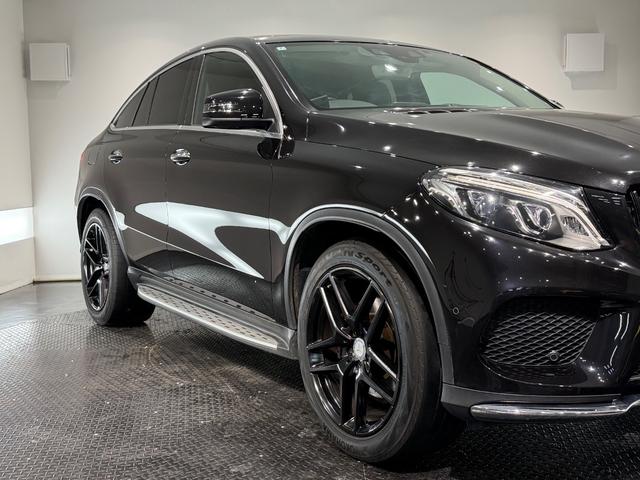 GLE GLE350d 4マチック クーペスポーツ パナメリカーナグリル/サンルーフ/21AW/360°カメラ/黒革/純正ナビTV/ETC/メモリー付きパワーシート/レッドキャリパー/シートヒーター/レーダーセーフティPKG/アンビエント/(66枚目)
