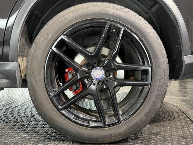 GLE GLE350d 4マチック クーペスポーツ パナメリカーナグリル/サンルーフ/21AW/360°カメラ/黒革/純正ナビTV/ETC/メモリー付きパワーシート/レッドキャリパー/シートヒーター/レーダーセーフティPKG/アンビエント/(77枚目)