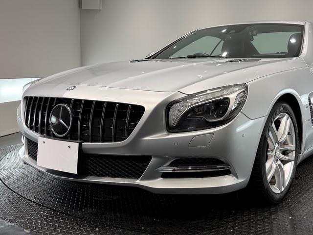 SL SL350ブルーエフィシェンシー 赤革シート/シートヒーター/パナメリカーナグリル/レーダーセーフティPKG/純正ナビTV/Bカメラ/ETC/メモリー付きパワーシート/18インチAW/(55枚目)