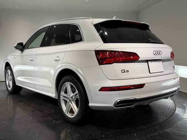 Q5 45TFSIクワトロ スポーツ Sラインパッケージ マトリクスLEDヘッドライト/バーチャルコックピット/パノラマサンルーフ/19AW/BANG&OLUFSENサウンド/純正ナビTV/Bカメラ/ETC/メモリー付きパワーシート/ハーフレザー/ドラレコ/(8枚目)