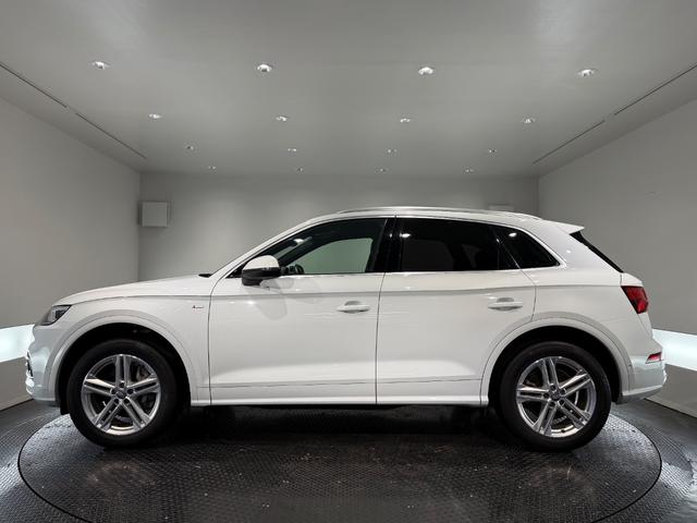 Q5 45TFSIクワトロ スポーツ Sラインパッケージ マトリクスLEDヘッドライト/バーチャルコックピット/パノラマサンルーフ/19AW/BANG&OLUFSENサウンド/純正ナビTV/Bカメラ/ETC/メモリー付きパワーシート/ハーフレザー/ドラレコ/(73枚目)