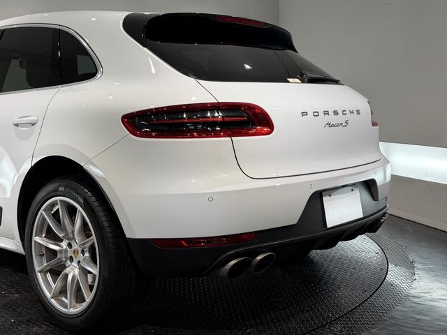 マカン マカンS BOSEサウンド/エントリー&ドライブシステム/シートヒーター/黒革/クルコン/メモリー付きパワーシート/Bカメラ/ETC/電動リアゲート/20AW/12wayパワーシート(72枚目)