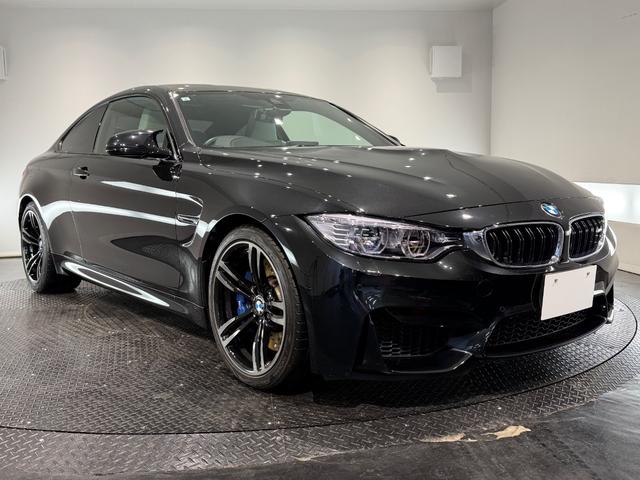 M4 M4クーペ ホワイトレザー/19インチAW/カーボンインパネ/シートヒーター/純正ナビTV/Bカメラ/メモリー付きパワーシート/ETC/(4枚目)