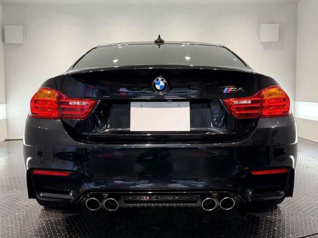 M4 M4クーペ ホワイトレザー/19インチAW/カーボンインパネ/シートヒーター/純正ナビTV/Bカメラ/メモリー付きパワーシート/ETC/(7枚目)