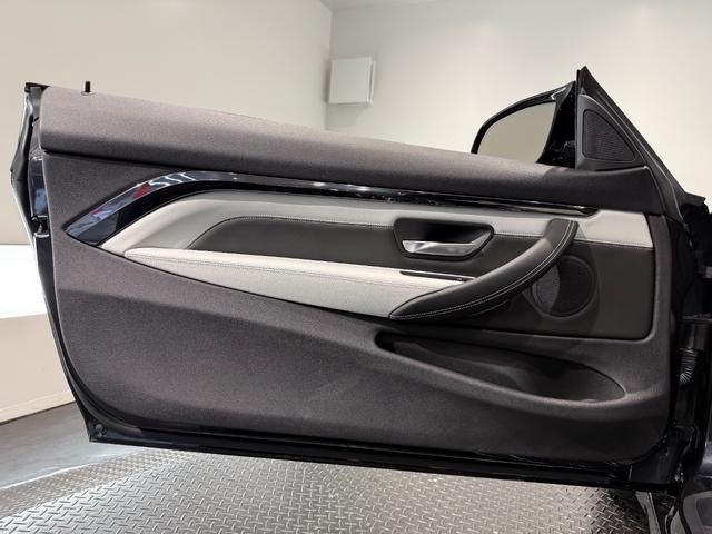 M4 M4クーペ ホワイトレザー/19インチAW/カーボンインパネ/シートヒーター/純正ナビTV/Bカメラ/メモリー付きパワーシート/ETC/(21枚目)