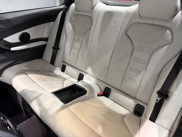 M4 M4クーペ ホワイトレザー/19インチAW/カーボンインパネ/シートヒーター/純正ナビTV/Bカメラ/メモリー付きパワーシート/ETC/(23枚目)