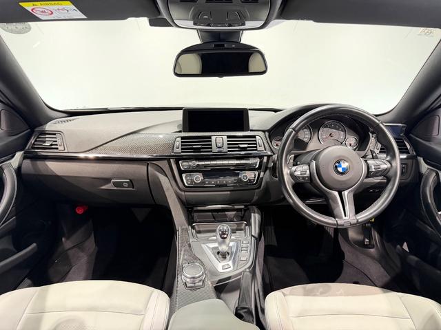 M4 M4クーペ ホワイトレザー/19インチAW/カーボンインパネ/シートヒーター/純正ナビTV/Bカメラ/メモリー付きパワーシート/ETC/(24枚目)