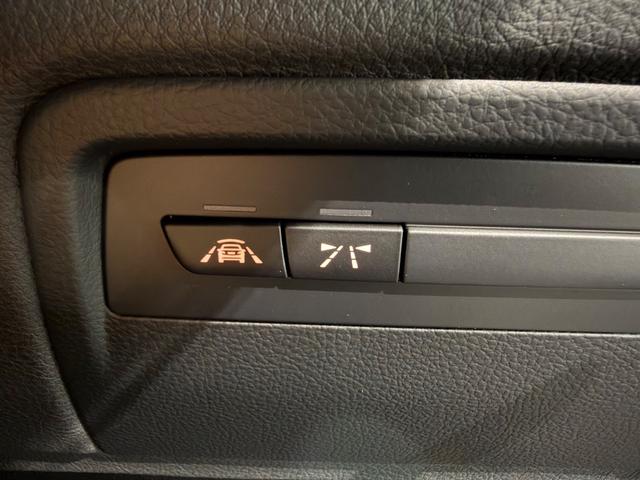 M4 M4クーペ ホワイトレザー/19インチAW/カーボンインパネ/シートヒーター/純正ナビTV/Bカメラ/メモリー付きパワーシート/ETC/(31枚目)