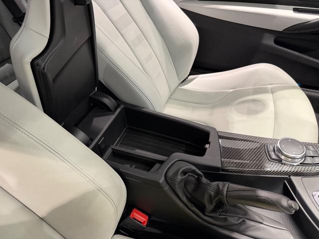 M4 M4クーペ ホワイトレザー/19インチAW/カーボンインパネ/シートヒーター/純正ナビTV/Bカメラ/メモリー付きパワーシート/ETC/(38枚目)